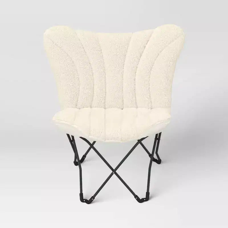 Chaise papillon Dorm, fausse fourrure de mouton, crème